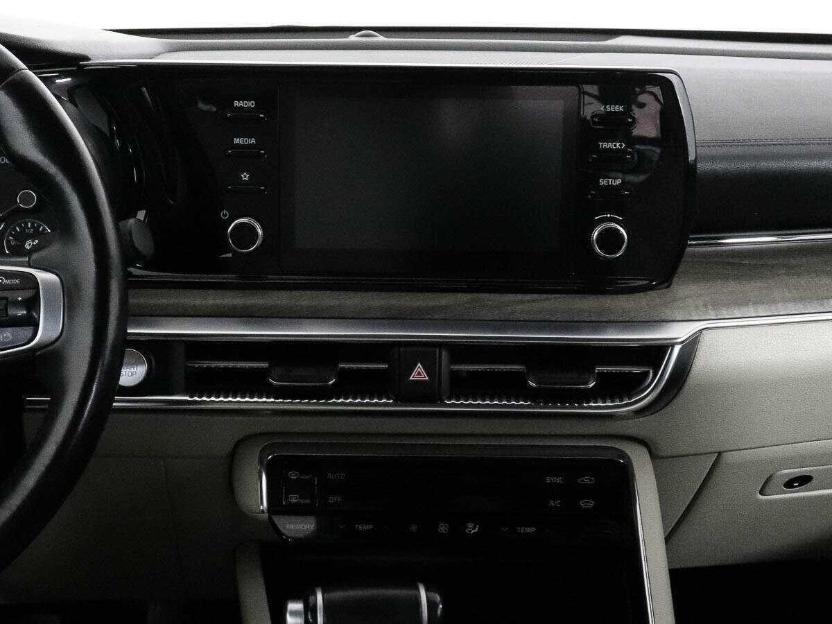 Kia K5 2020 года с пробегом. Фото: #10