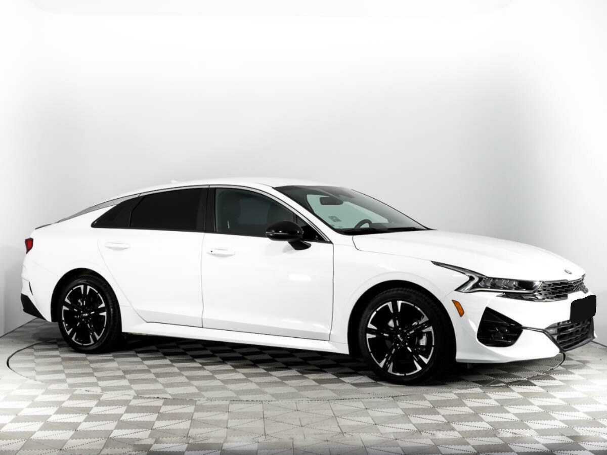 Kia K5 2021 года с пробегом. Фото: #2