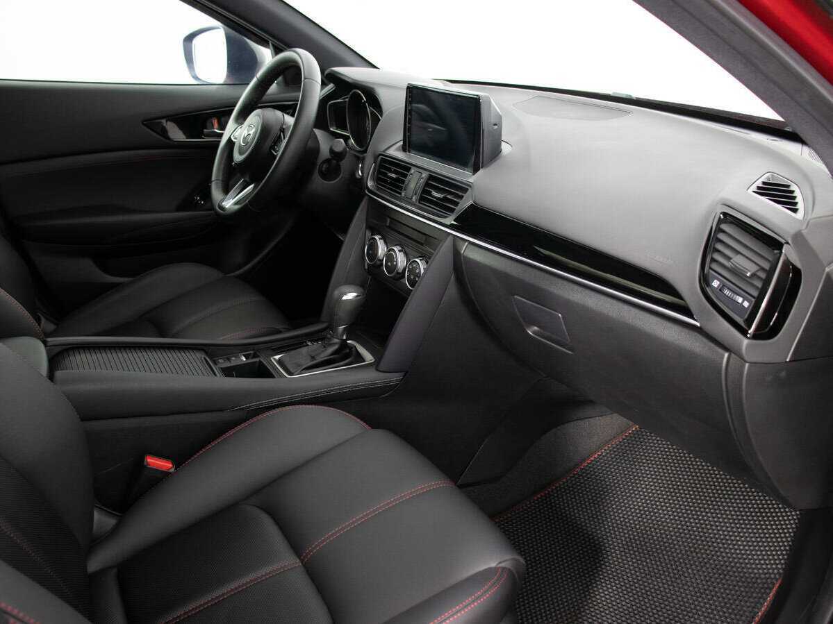 Mazda CX-4 2022 года с пробегом. Фото: #8