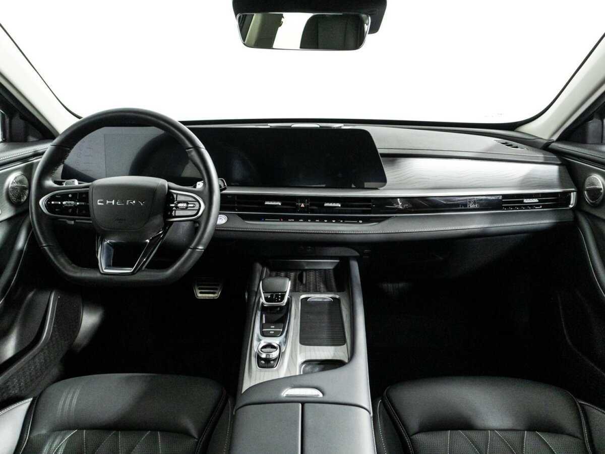 Chery Arrizo 8 2023 года с пробегом. Фото: #11