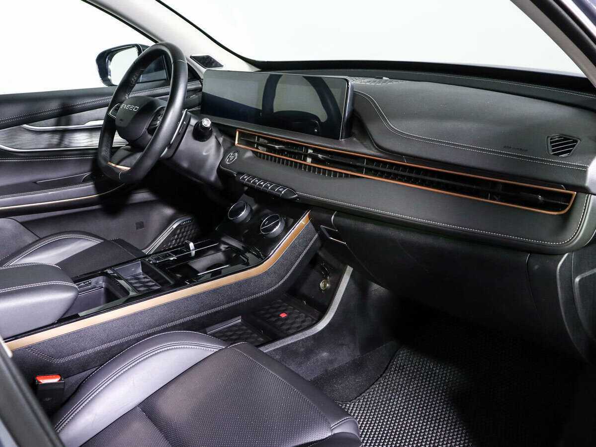 EXEED LX 2022 года с пробегом. Фото: #6