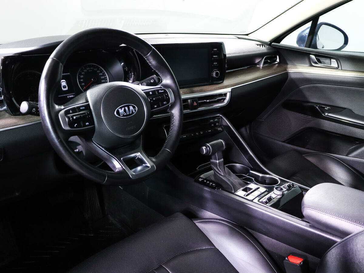 Kia K5 2021 года с пробегом. Фото: #11