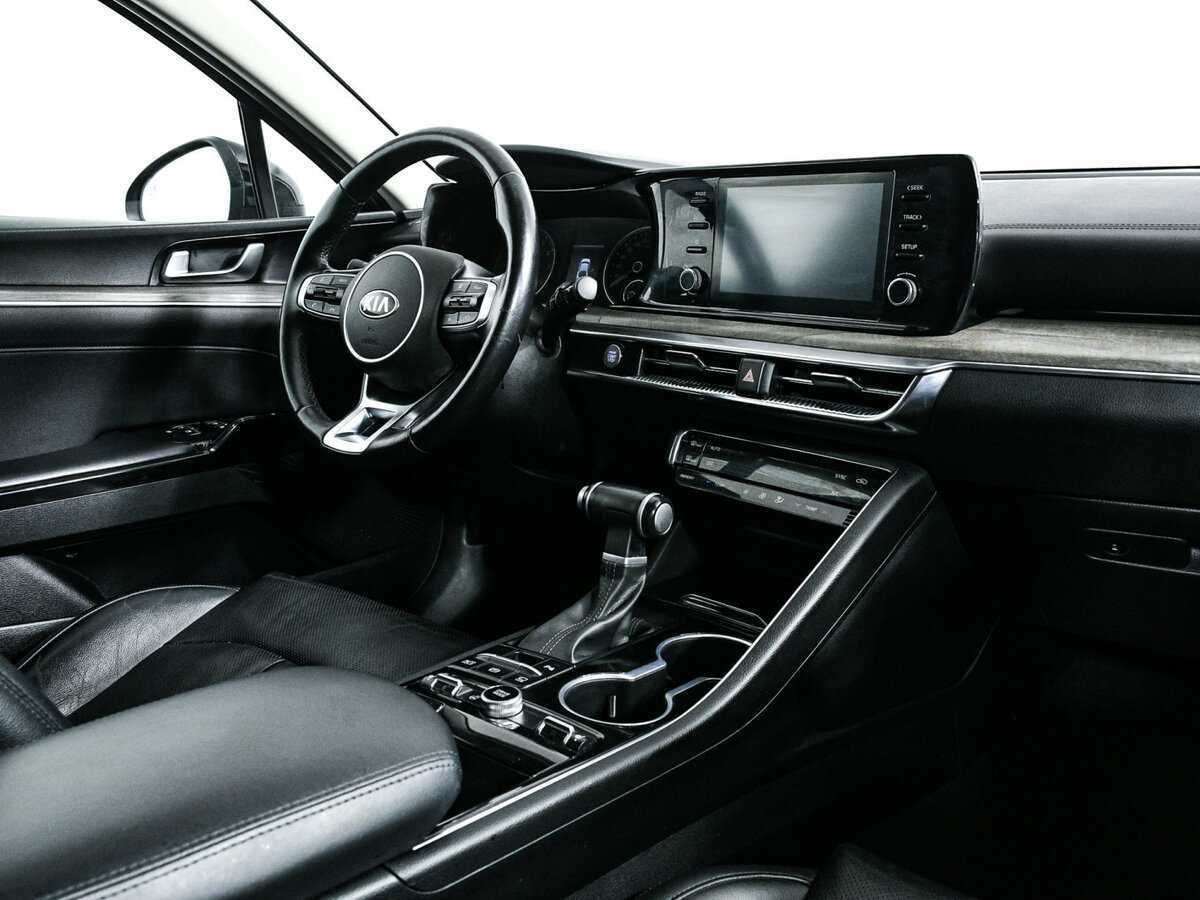 Kia K5 2020 года с пробегом. Фото: #8