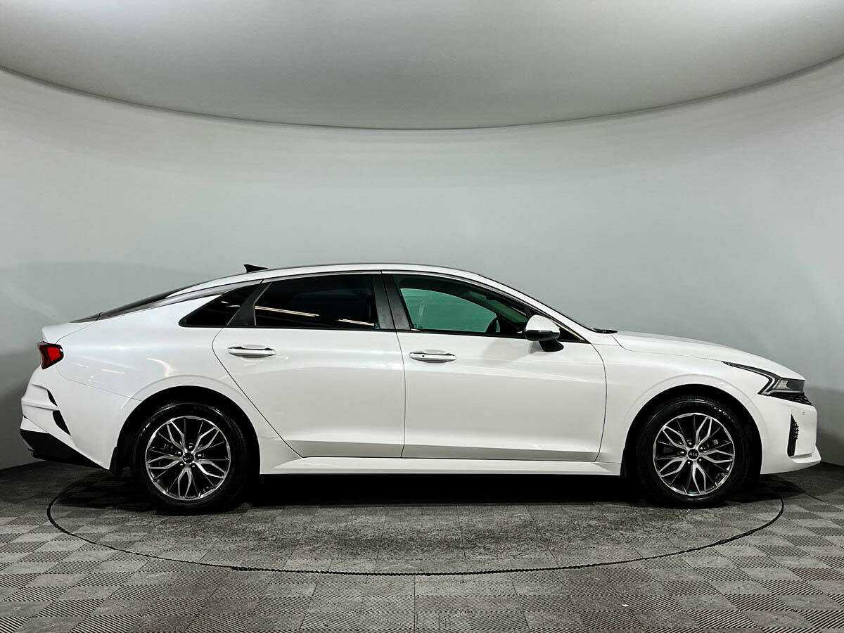 Kia K5 2020 года с пробегом. Фото: #3