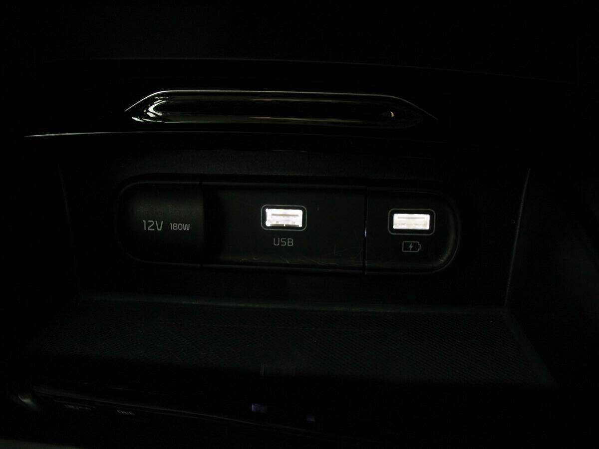 Kia K5 2021 года с пробегом. Фото: #19