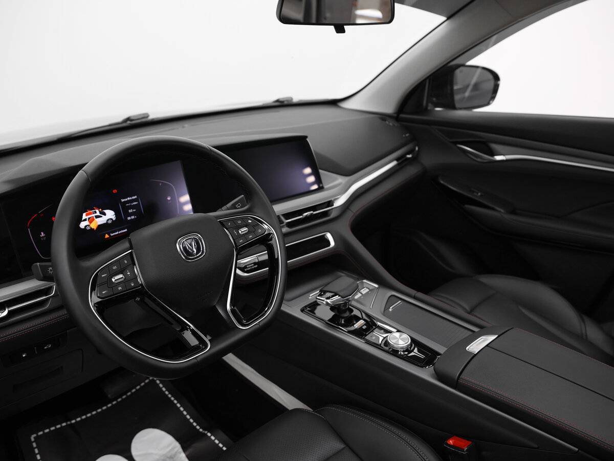 Changan CS75 Plus 2023 года с пробегом. Фото: #7