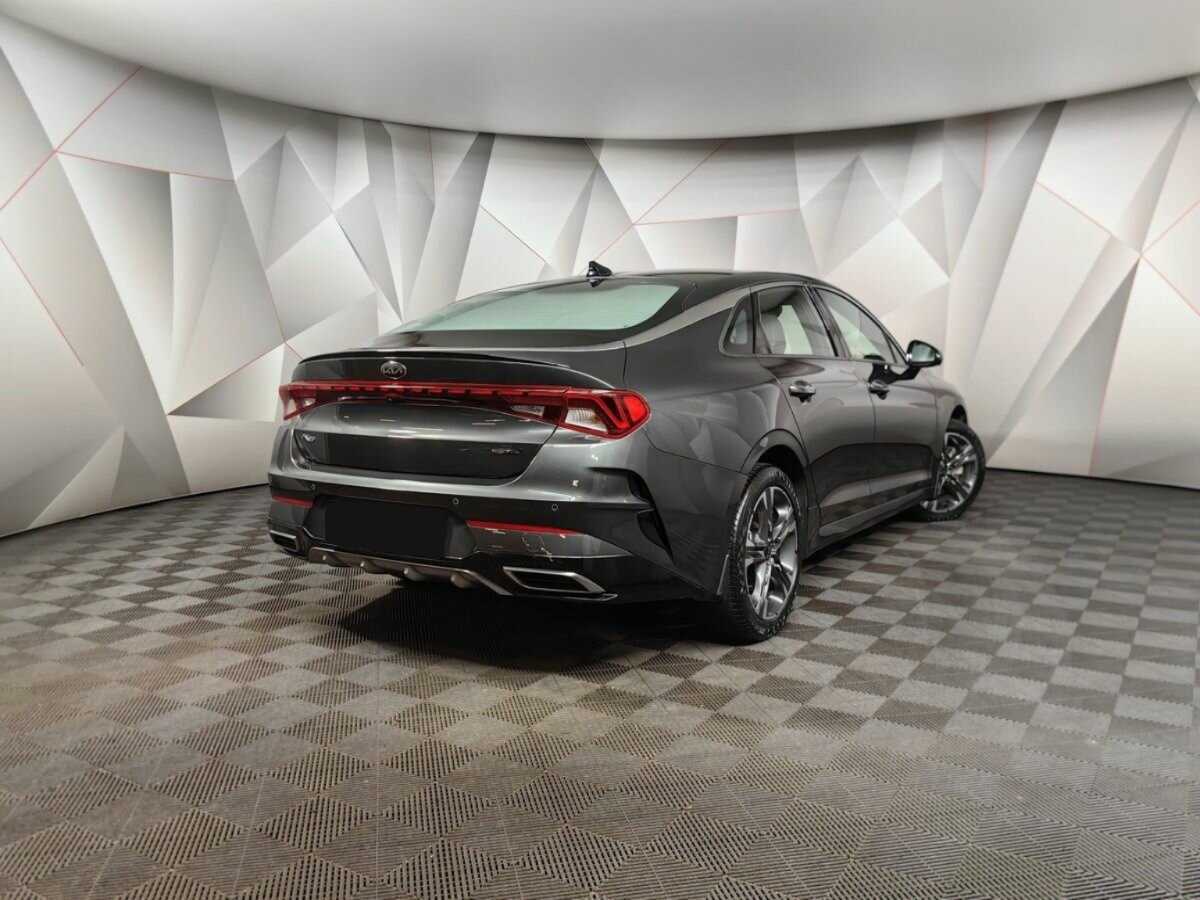 Kia K5 2020 года с пробегом. Фото: #1