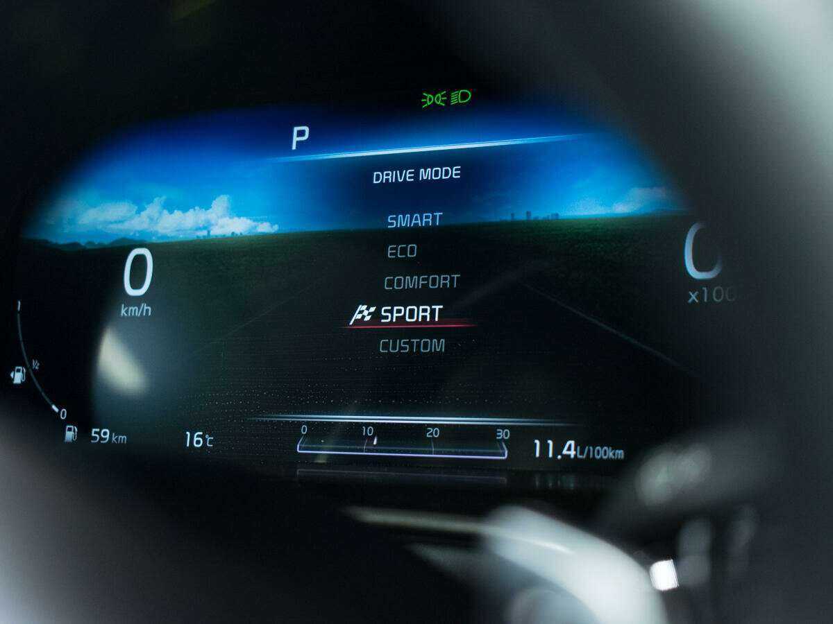 Kia K5 2021 года с пробегом. Фото: #18