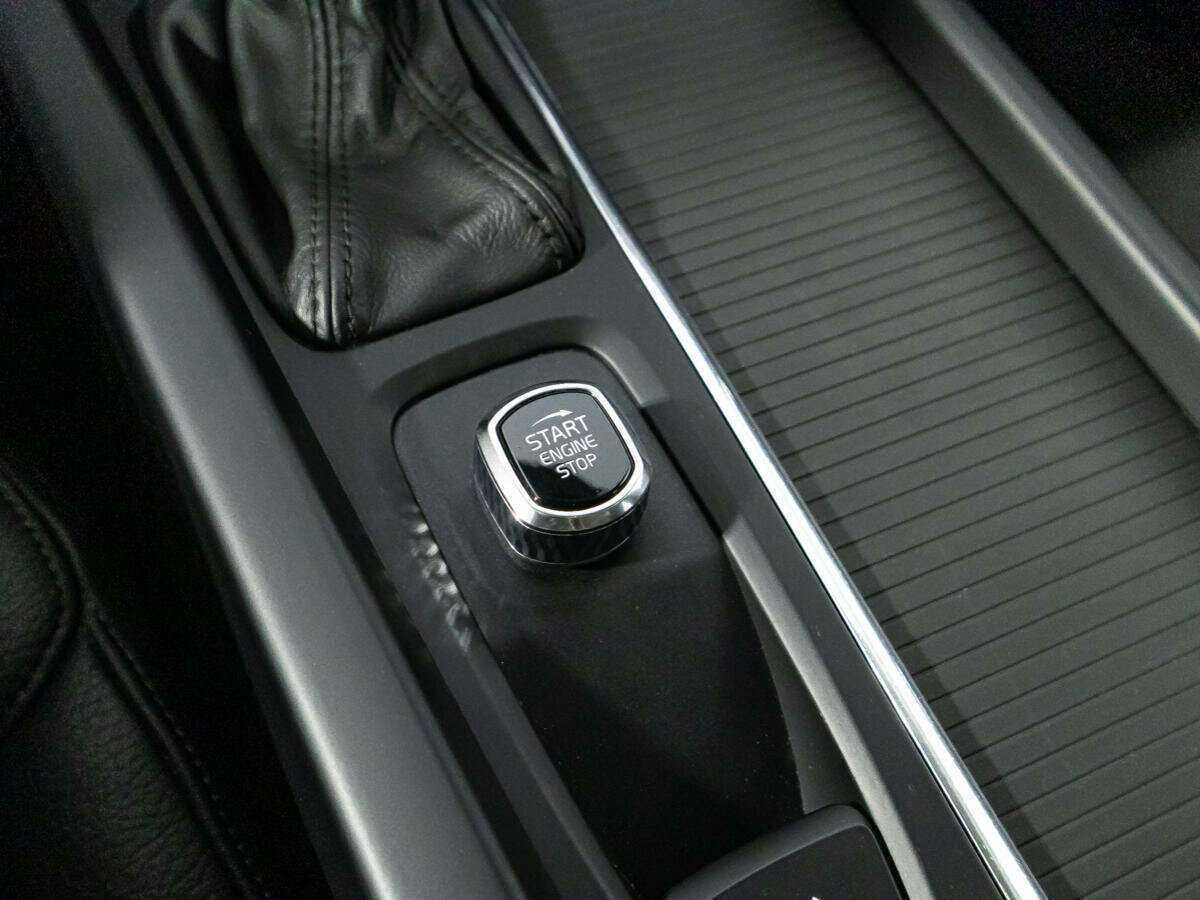 Volvo V60 2018 года с пробегом. Фото: #15