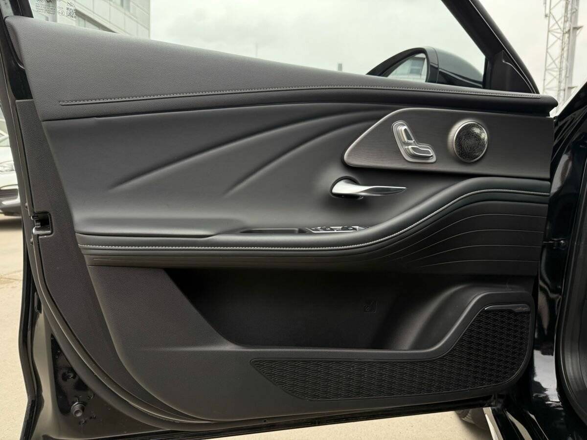 Chery Arrizo 8 2024 года с пробегом. Фото: #12