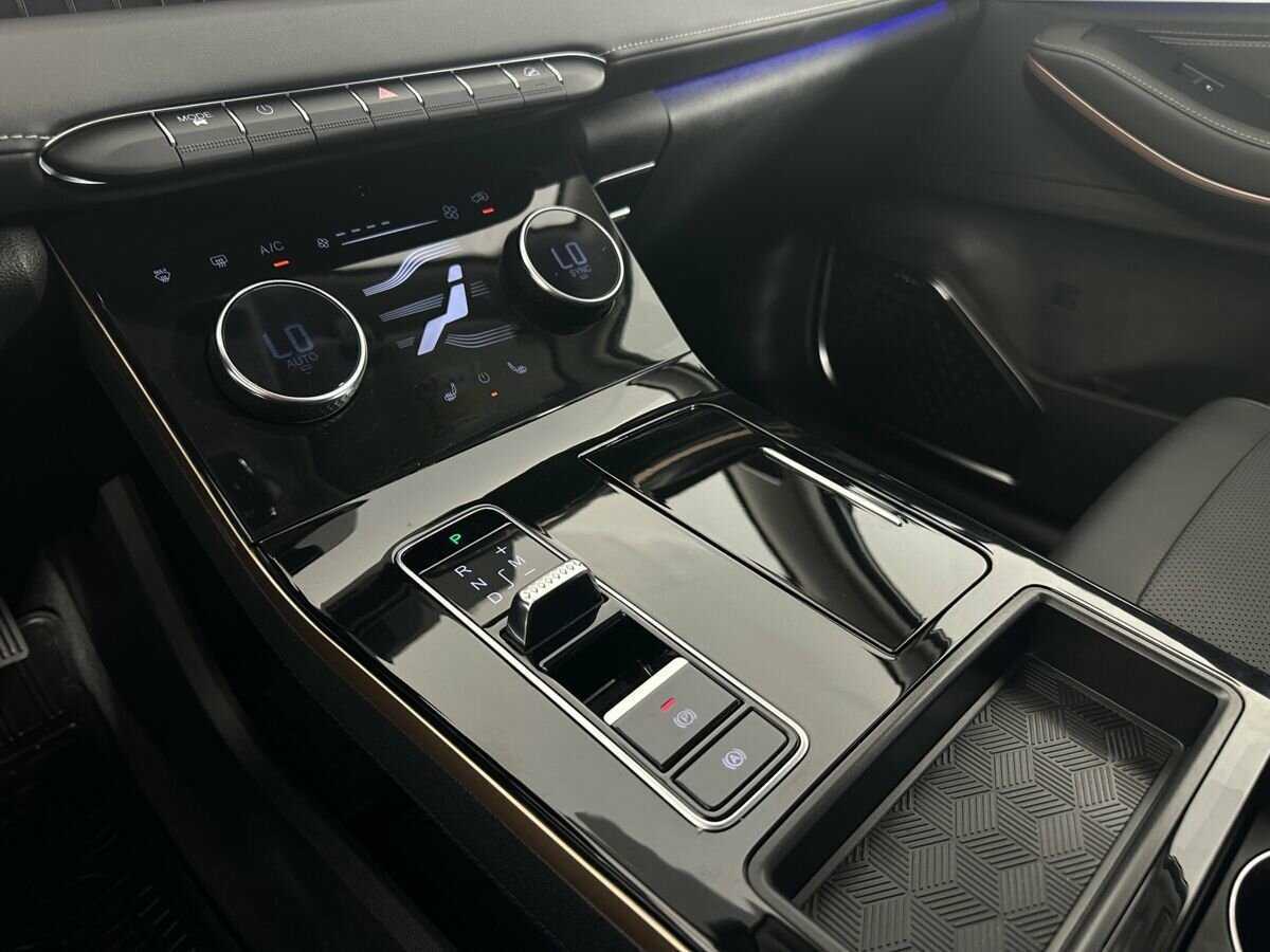 EXEED LX 2023 года с пробегом. Фото: #12