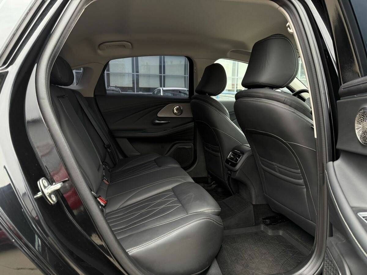 Chery Arrizo 8 2024 года с пробегом. Фото: #19