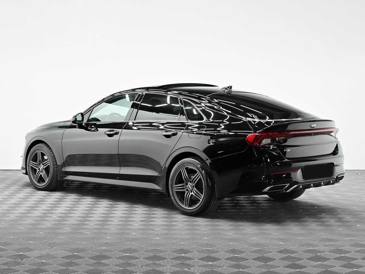 Kia K5 2020 года с пробегом. Фото: #3