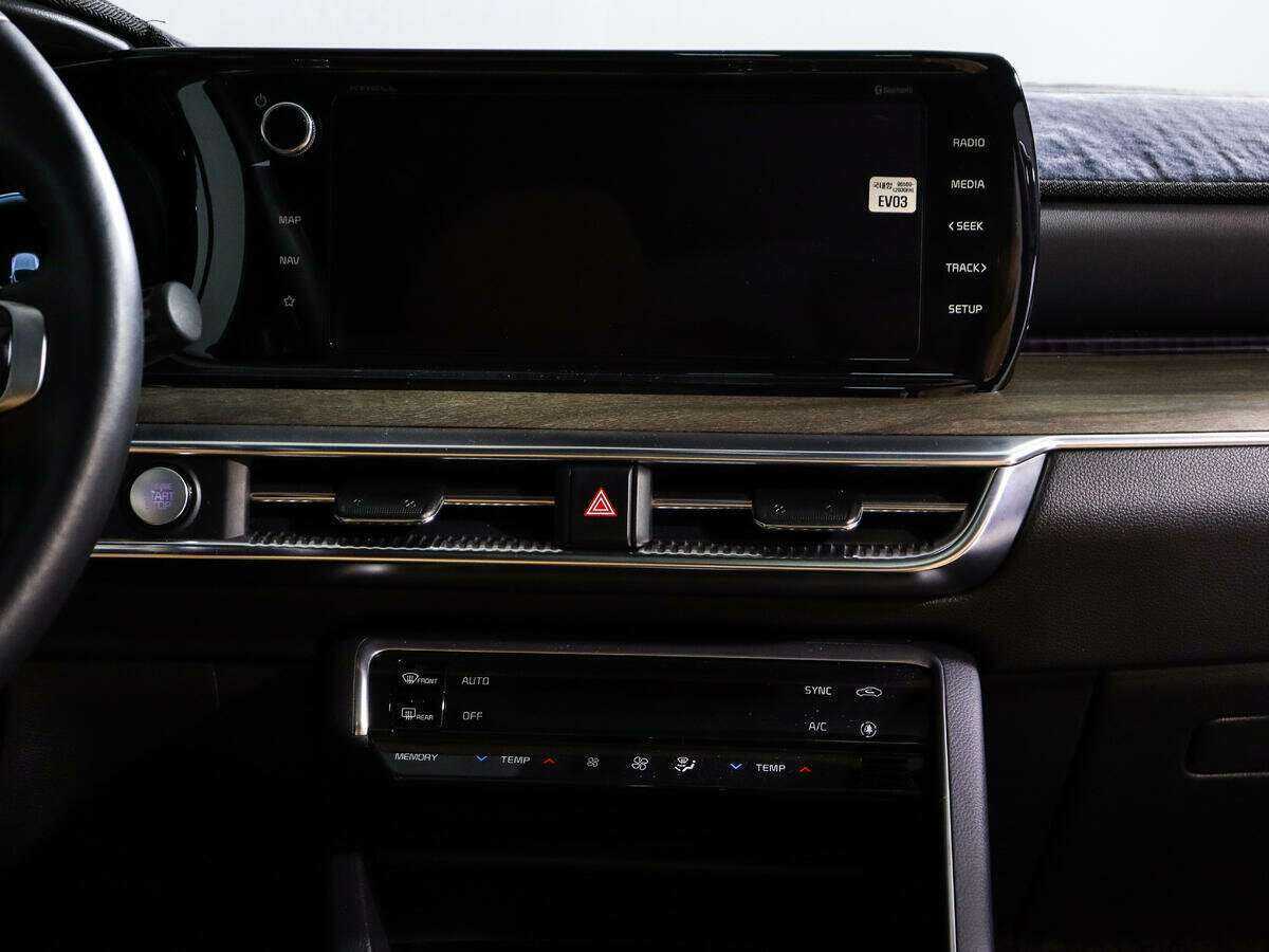 Kia K5 2020 года с пробегом. Фото: #10