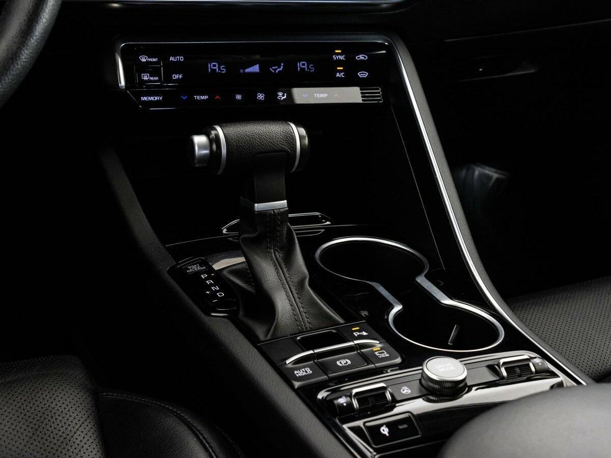 Kia K5 2020 года с пробегом. Фото: #17