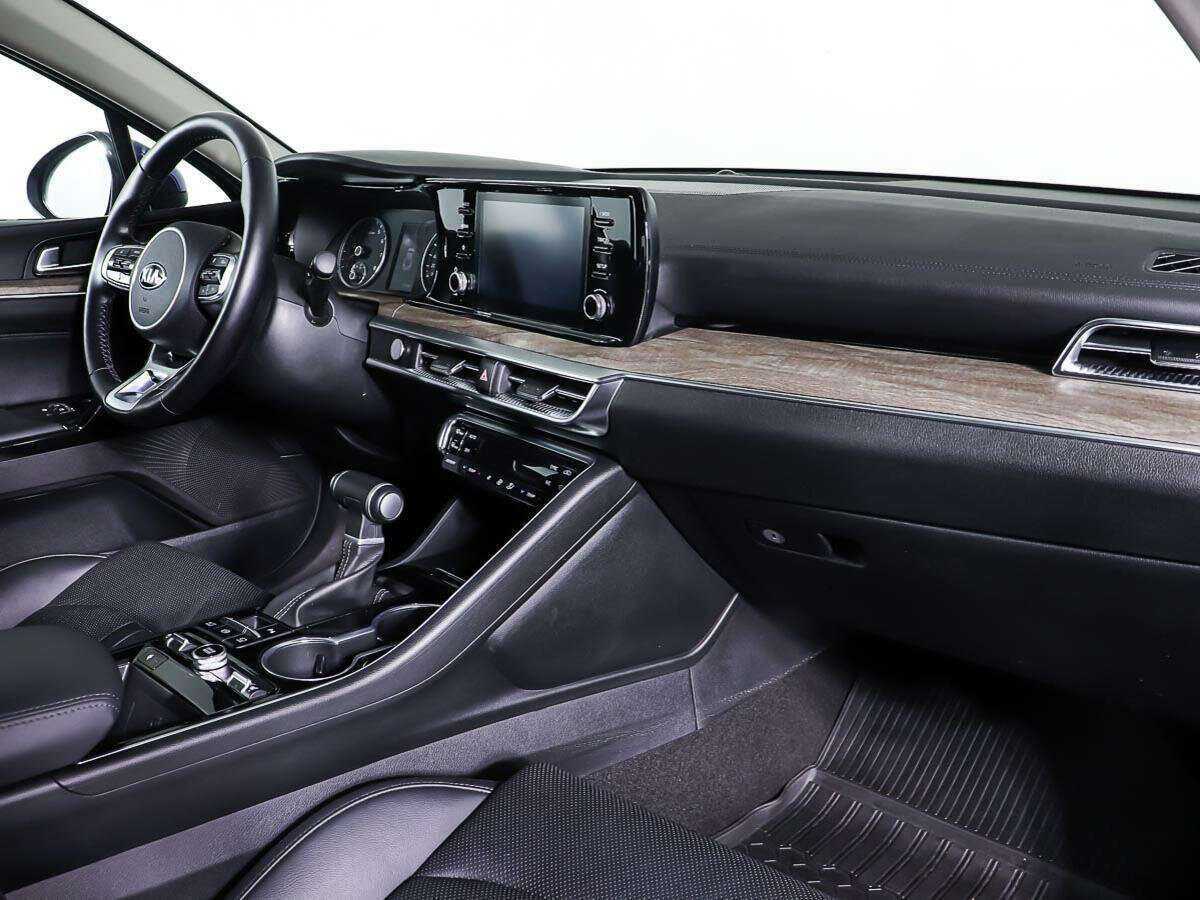 Kia K5 2021 года с пробегом. Фото: #8