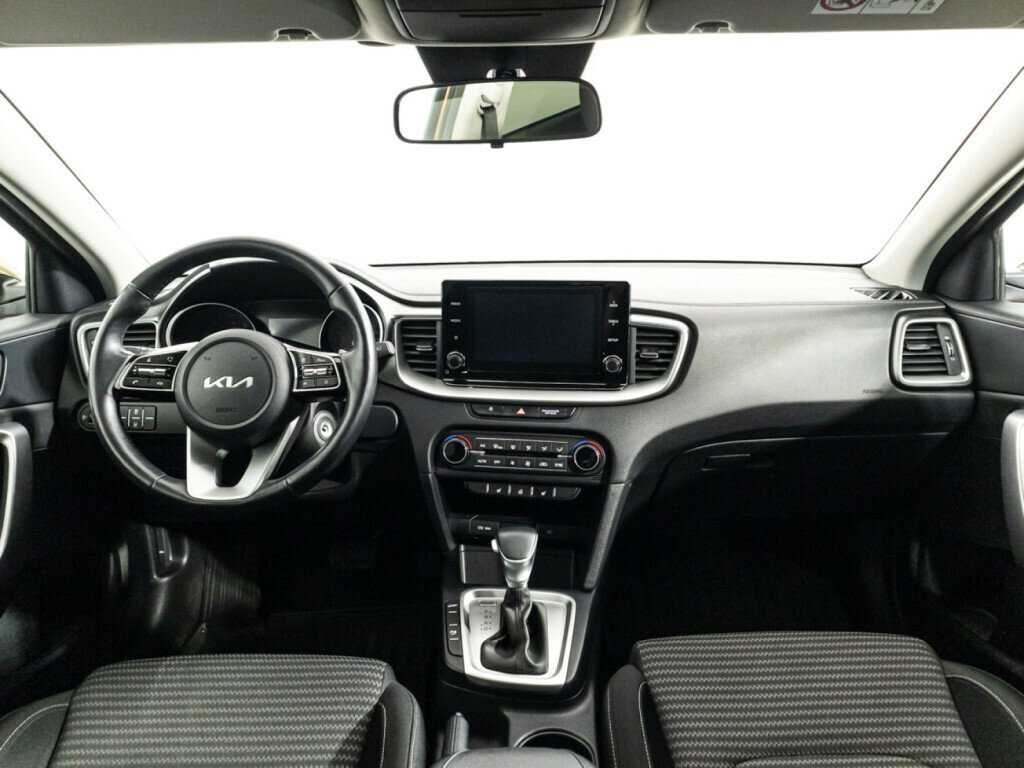 Kia XCeed 2021 года с пробегом. Фото: #13