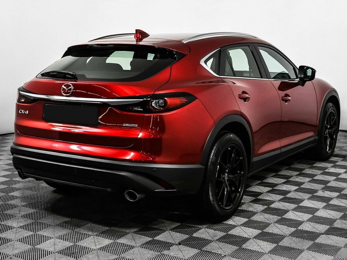 Mazda CX-4 2022 года с пробегом. Фото: #4