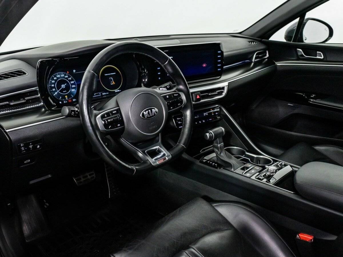 Kia K5 2021 года с пробегом. Фото: #12