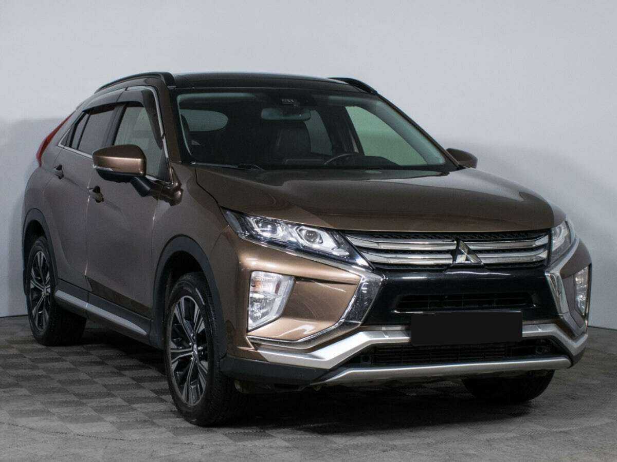 Mitsubishi Eclipse Cross 2018 года с пробегом. Фото: #2