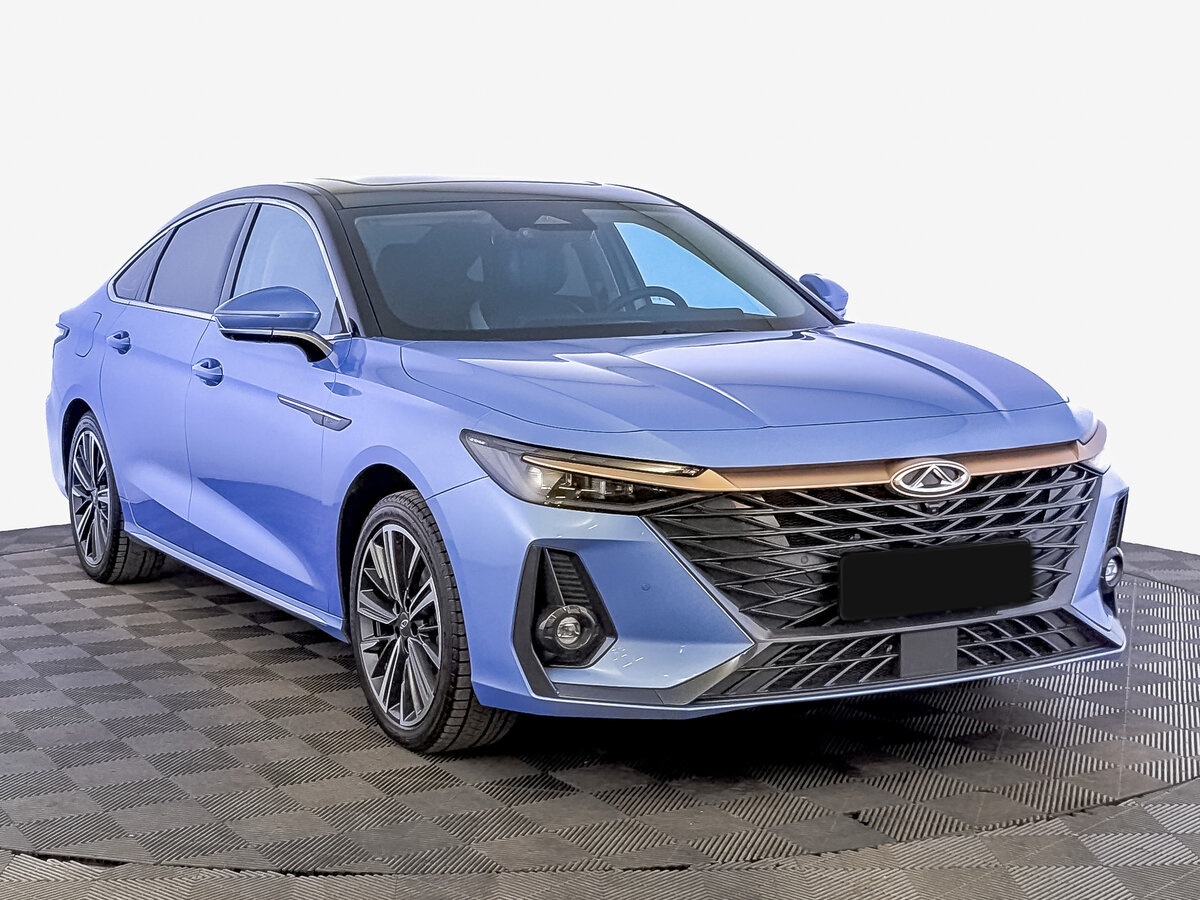 Chery Arrizo 8 2023 года с пробегом. Фото: #2