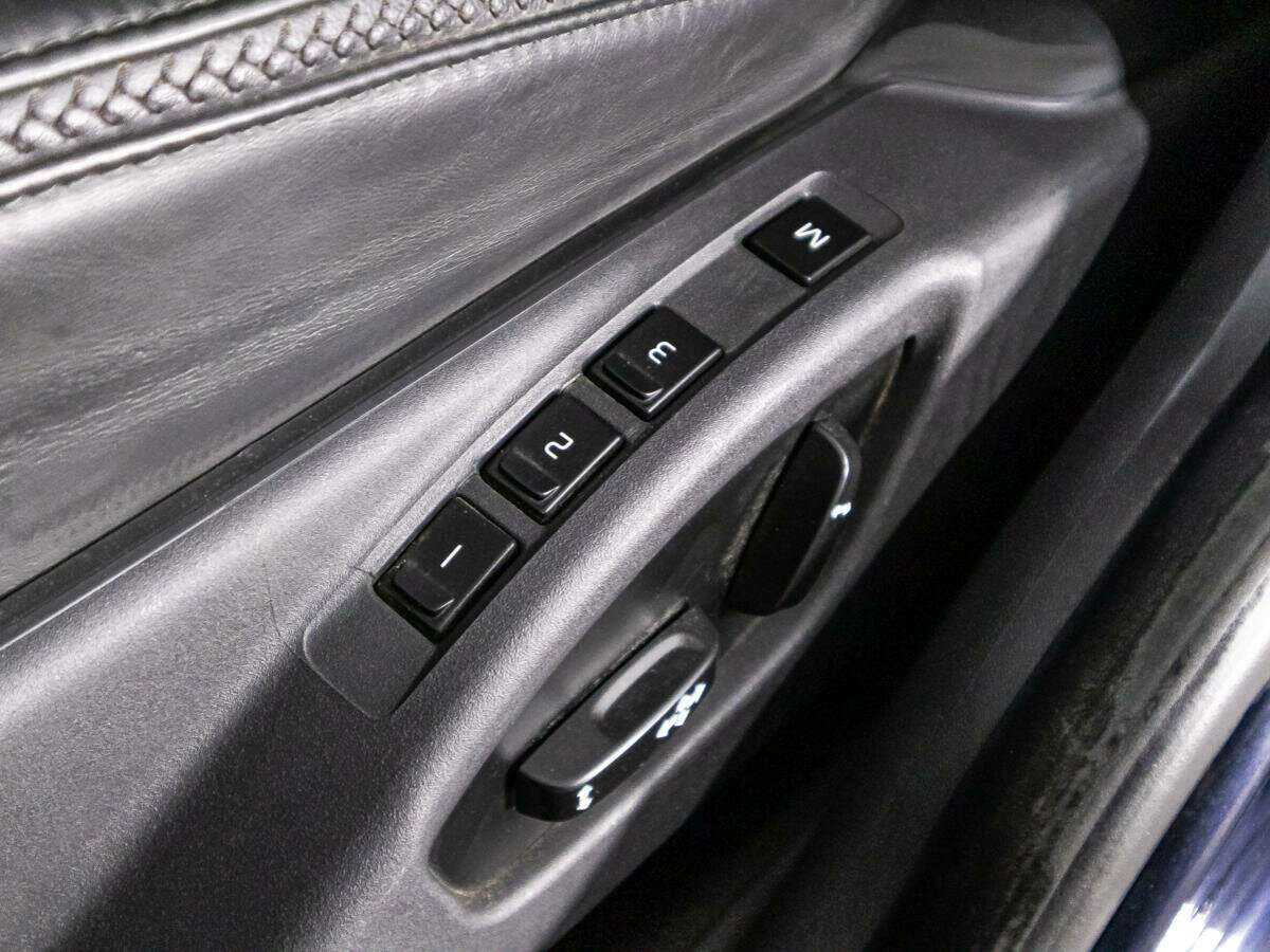 Volvo XC70 2014 года с пробегом. Фото: #14