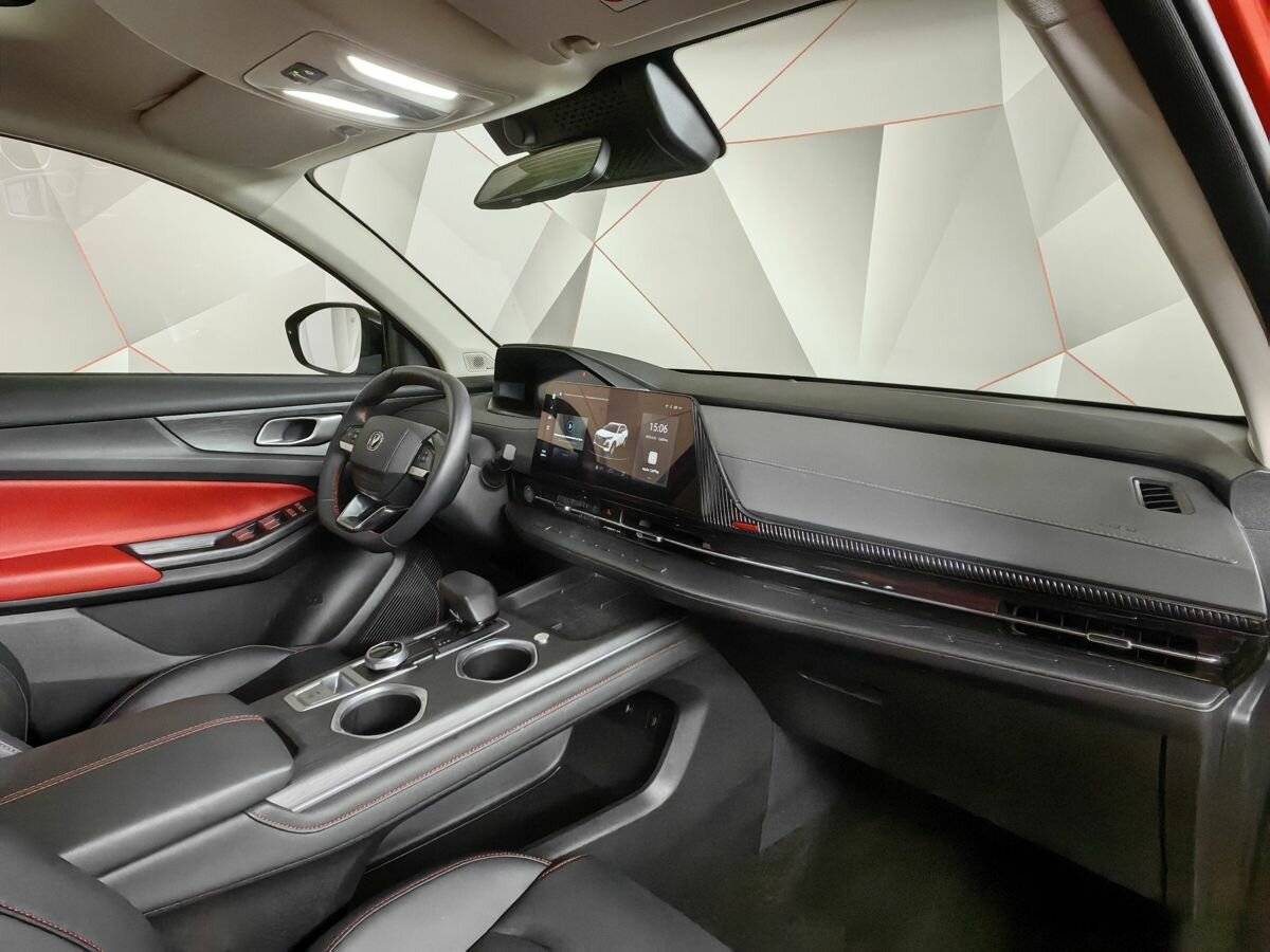 Changan UNI-S (CS55 Plus) 2024 года с пробегом. Фото: #8