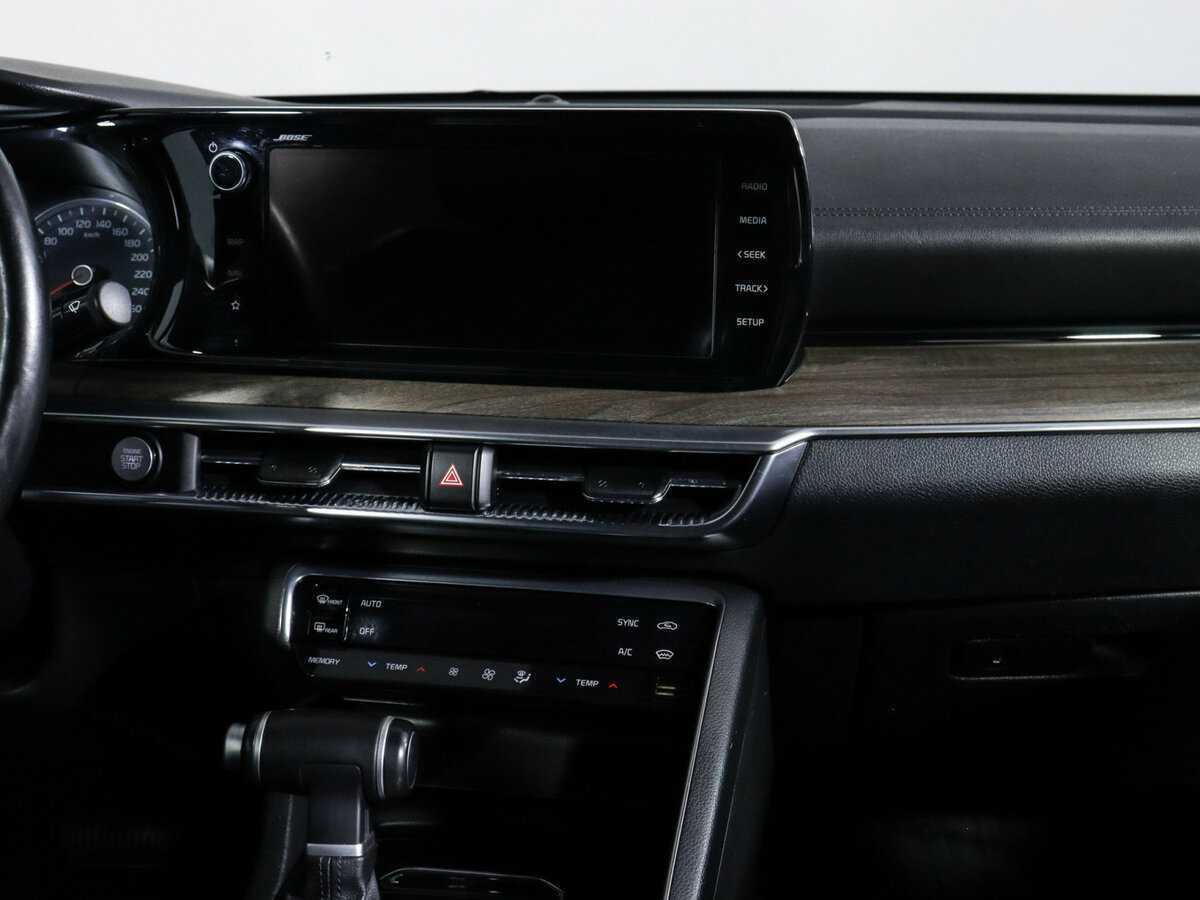 Kia K5 2020 года с пробегом. Фото: #9