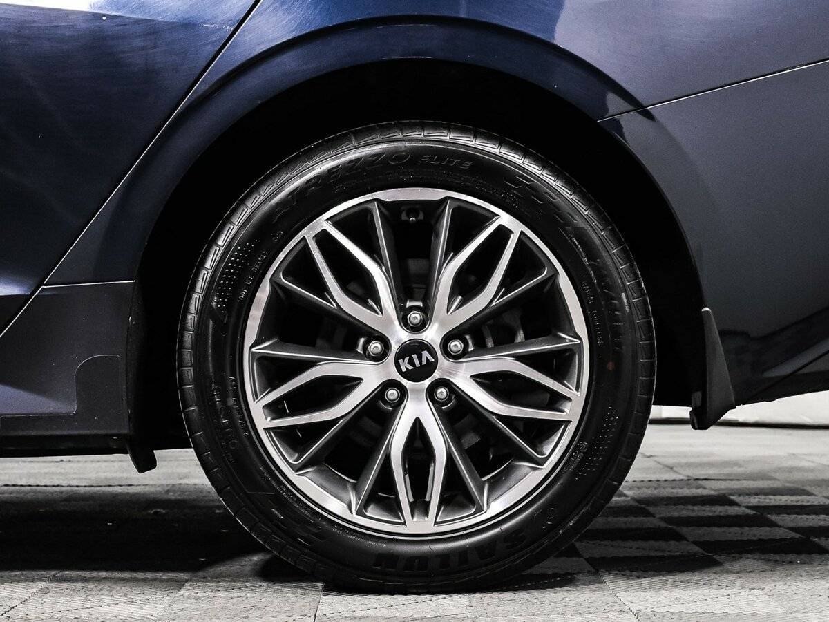 Kia K5 2020 года с пробегом. Фото: #18
