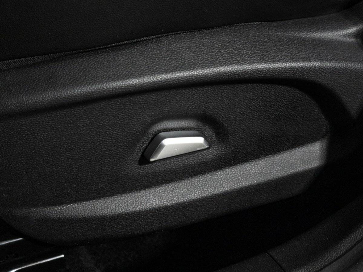 Москвич 3 2023 года с пробегом. Фото: #15