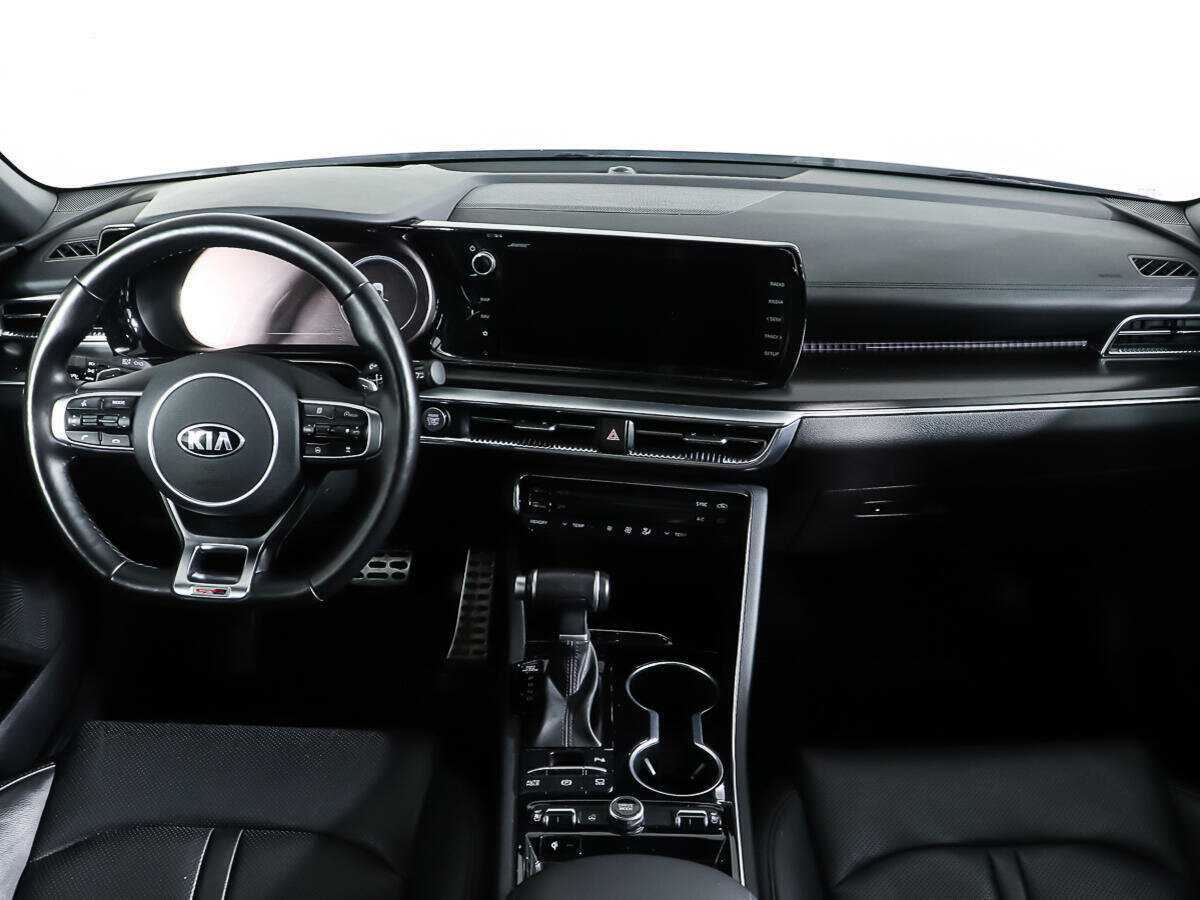 Kia K5 2020 года с пробегом. Фото: #10