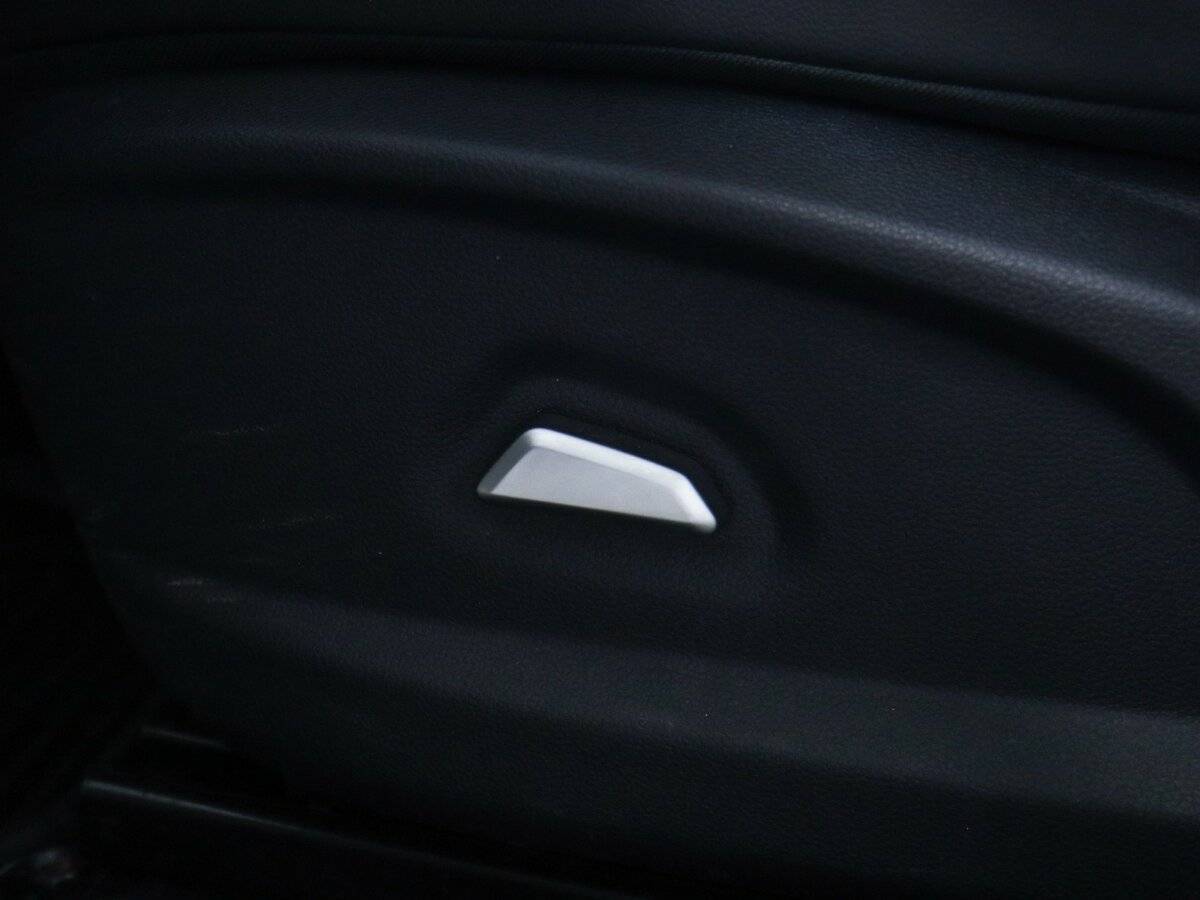 Москвич 3 2023 года с пробегом. Фото: #17