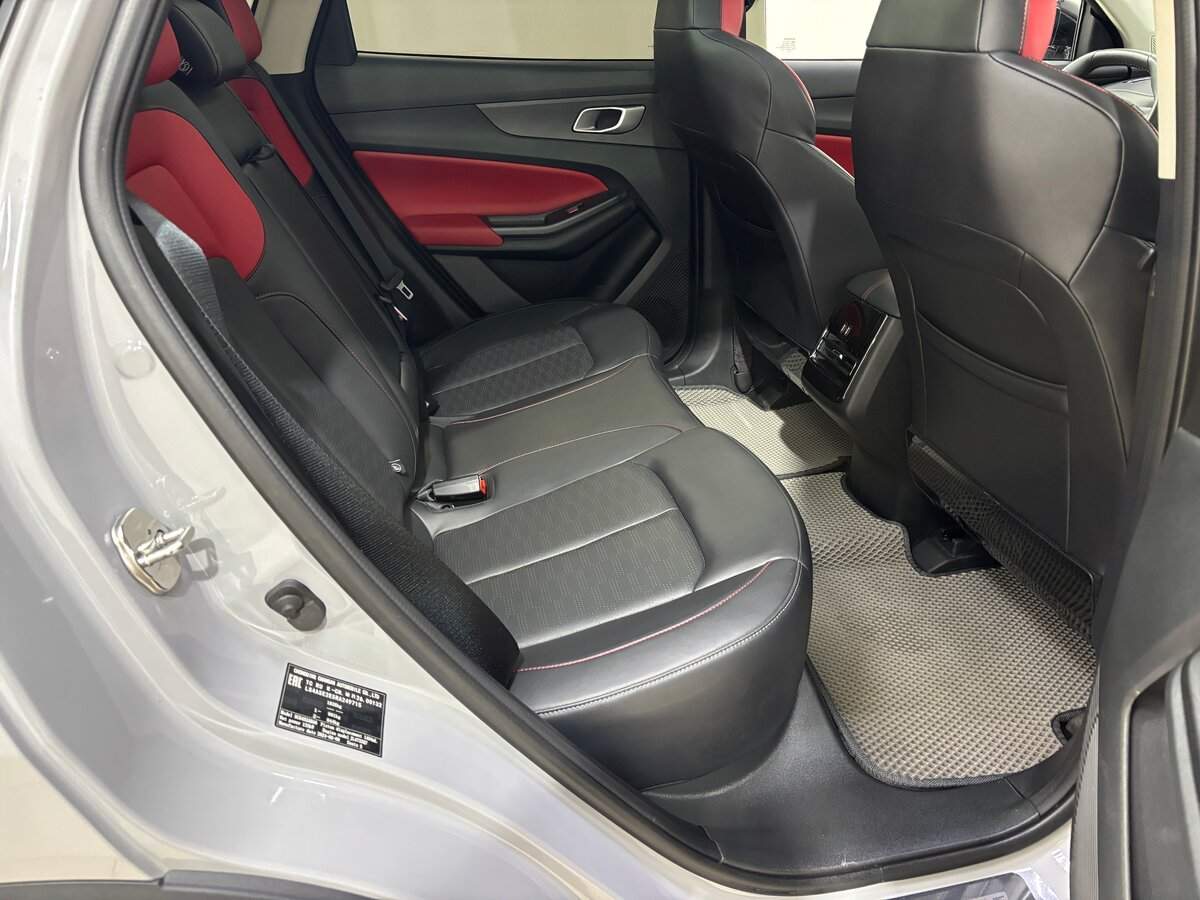 Changan UNI-S (CS55 Plus) 2024 года с пробегом. Фото: #13