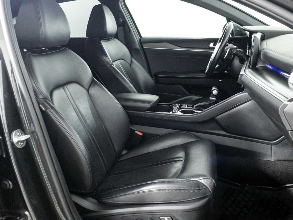 Kia K5 2021 года с пробегом. Фото: #15