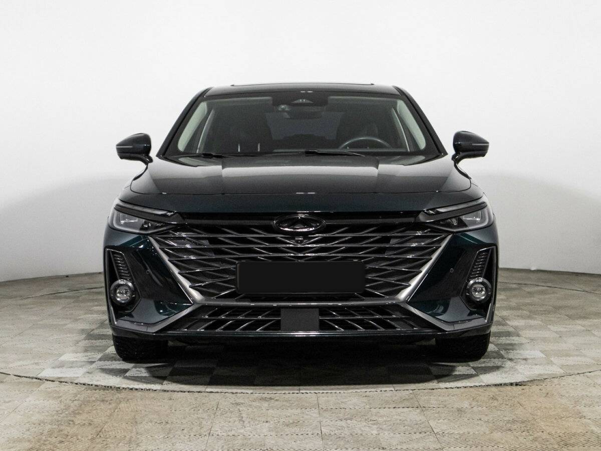 Chery Arrizo 8 2023 года с пробегом. Фото: #1