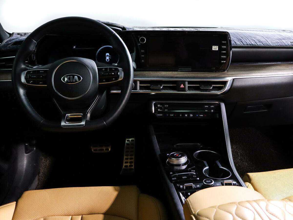 Kia K5 2020 года с пробегом. Фото: #9
