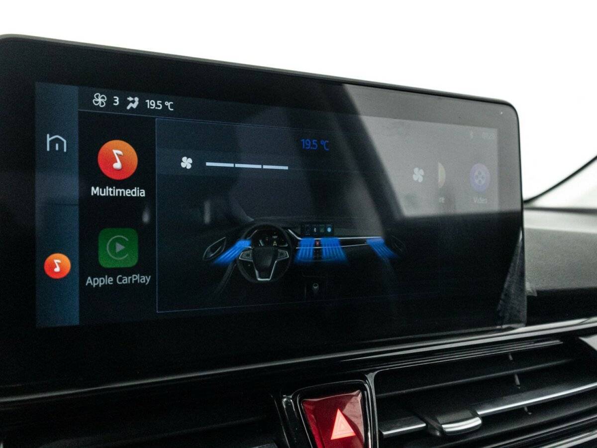 Москвич 3 2023 года с пробегом. Фото: #16