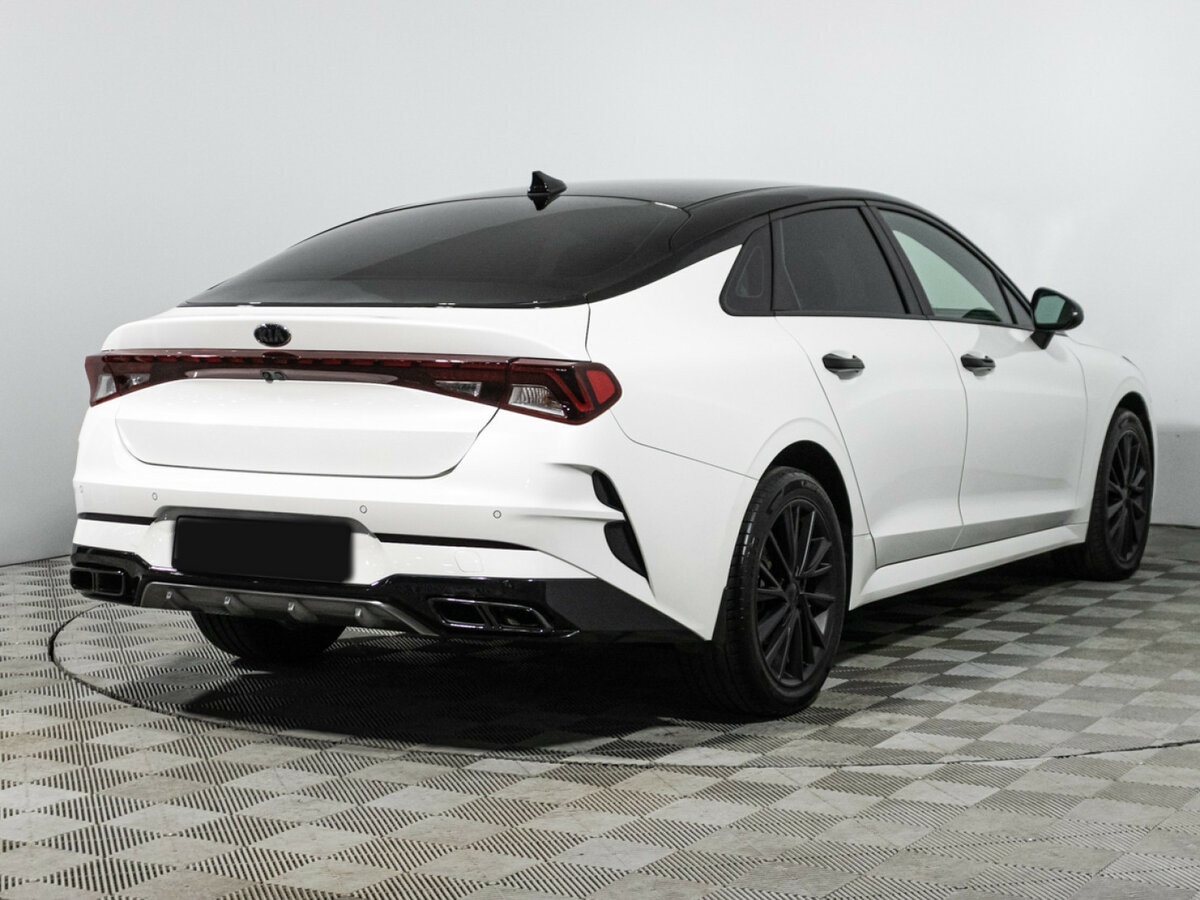 Kia K5 2021 года с пробегом. Фото: #4