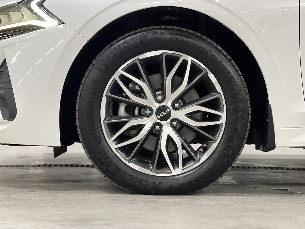 Kia K5 2022 года с пробегом. Фото: #17