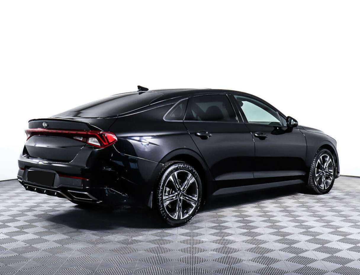 Kia K5 2021 года с пробегом. Фото: #4