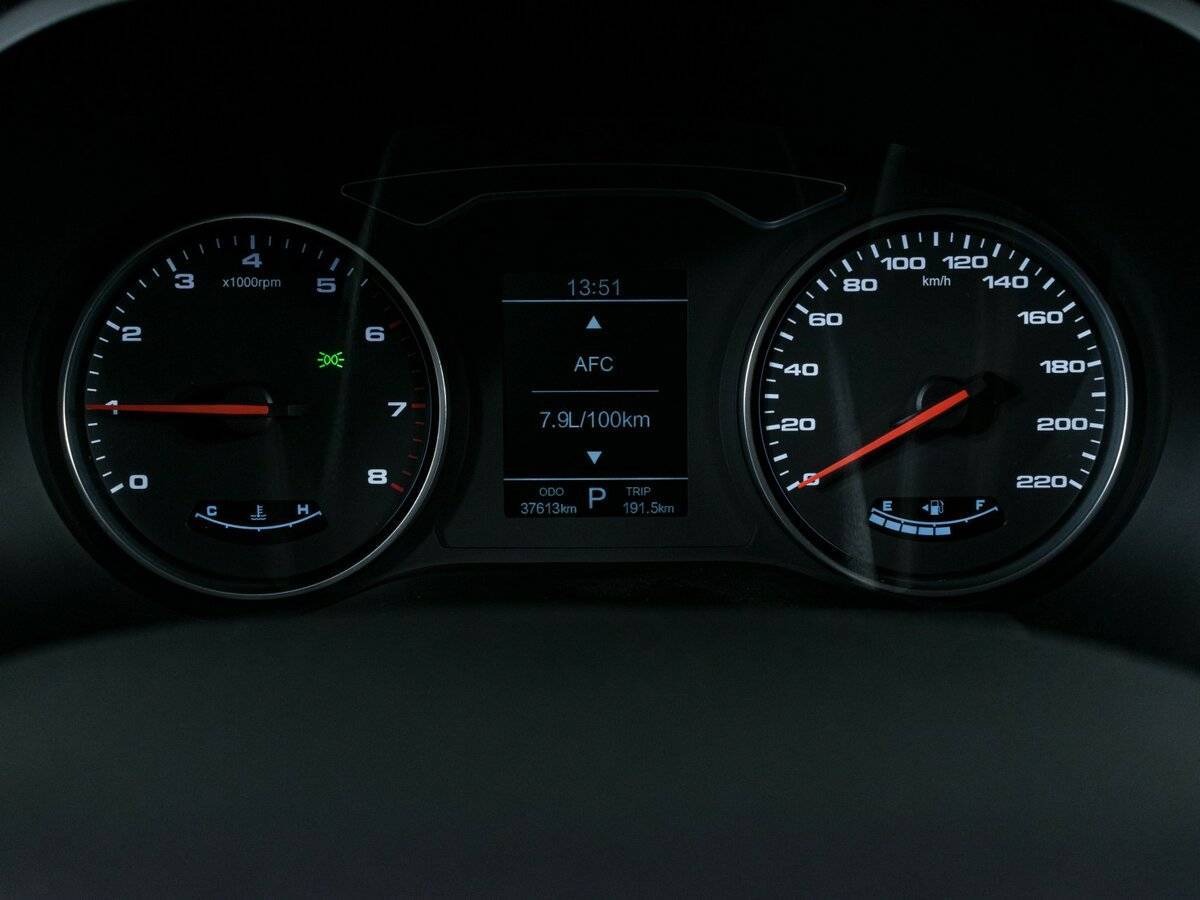 Москвич 3 2023 года с пробегом. Фото: #12