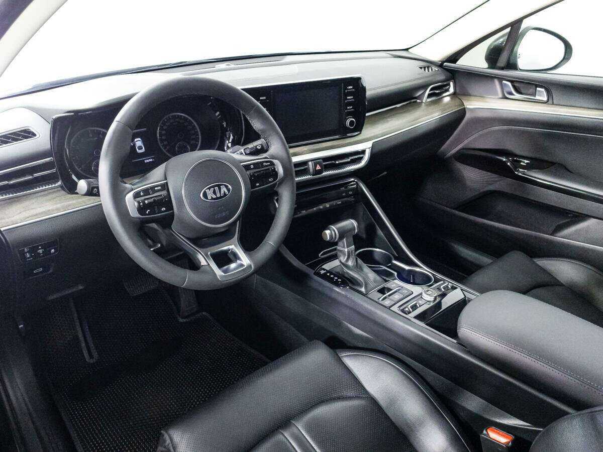 Kia K5 2021 года с пробегом. Фото: #10