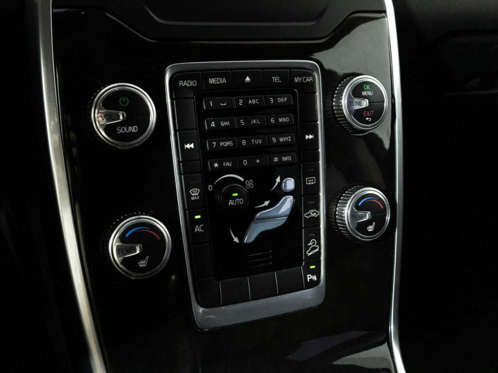 Volvo XC70 2015 года с пробегом. Фото: #13