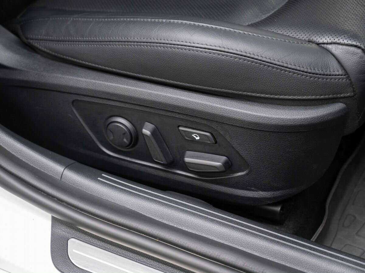 Kia K5 2021 года с пробегом. Фото: #12