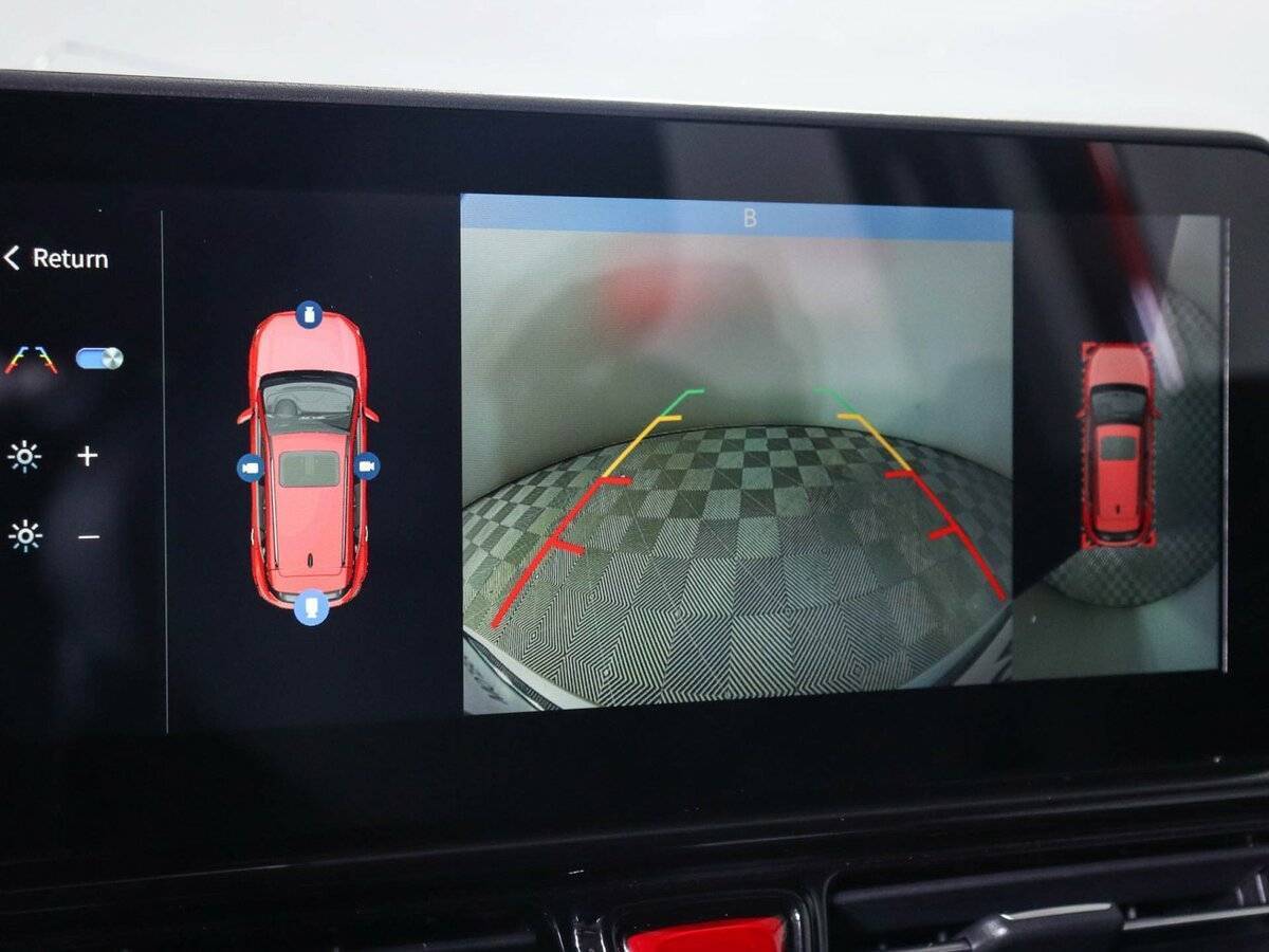 Москвич 3 2023 года с пробегом. Фото: #14