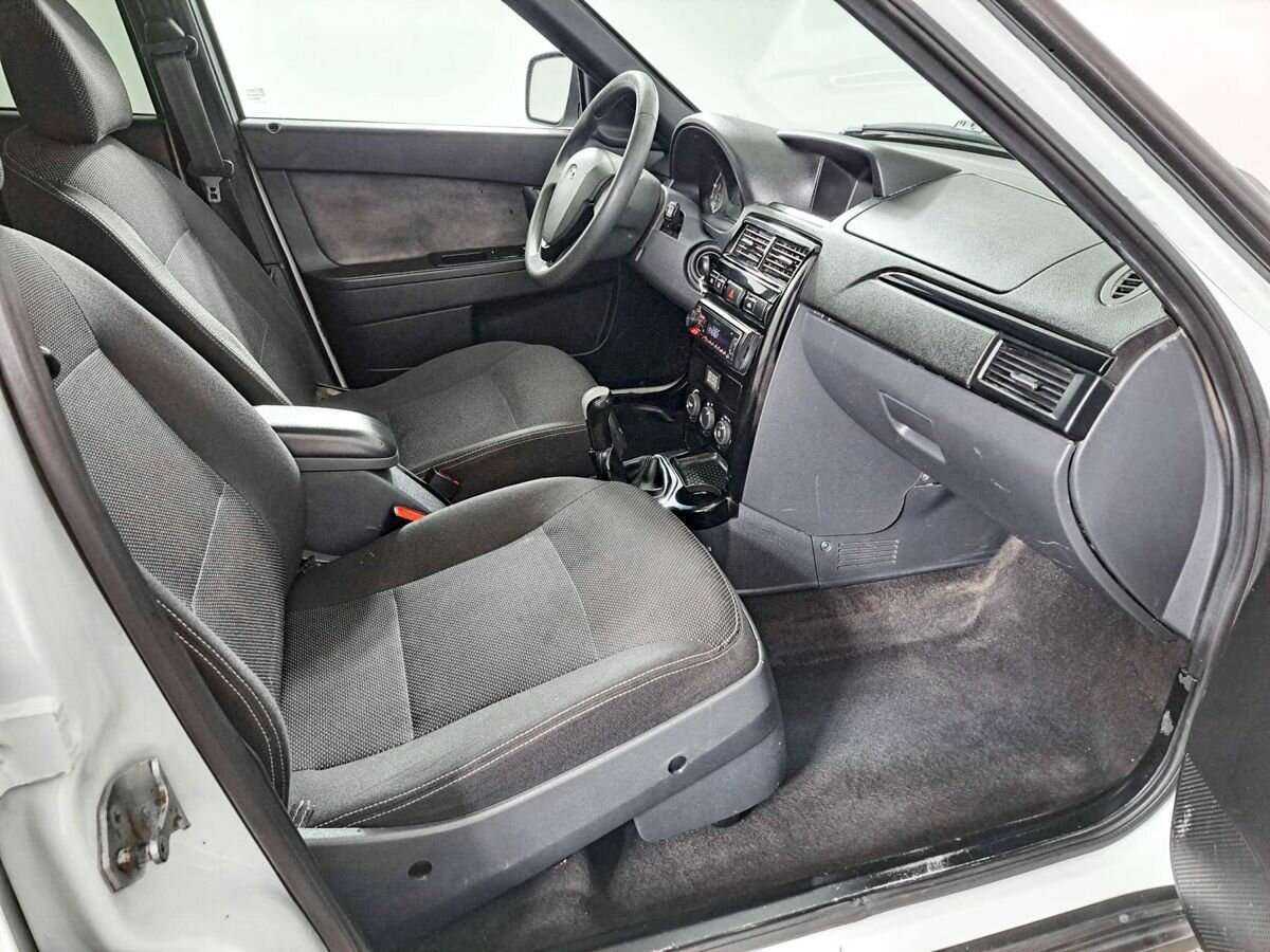 Lada (ВАЗ) Priora 2016 года с пробегом. Фото: #8