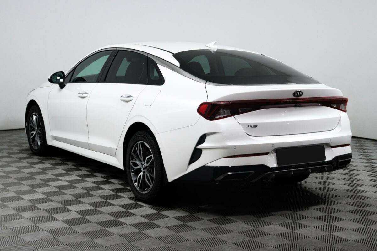 Kia K5 2021 года с пробегом. Фото: #6