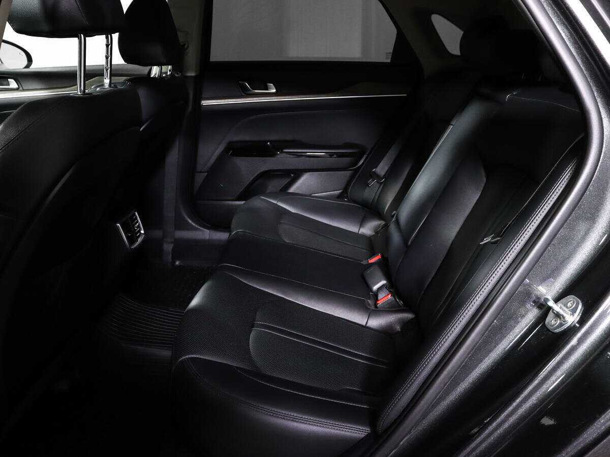 Kia K5 2020 года с пробегом. Фото: #7