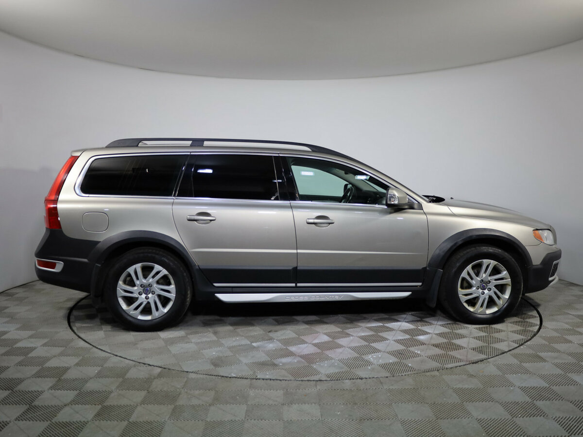 Volvo XC70 2012 года с пробегом. Фото: #3