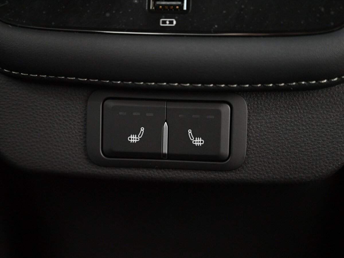 Chery Arrizo 8 2024 года с пробегом. Фото: #13